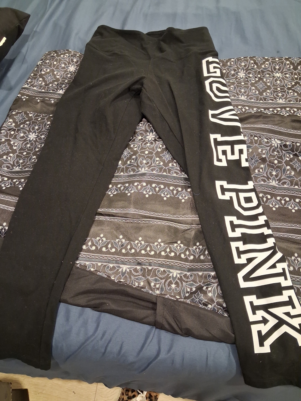 PINK Victoria's Secret Women's Black Logo Leggings - Bold Side Graphic